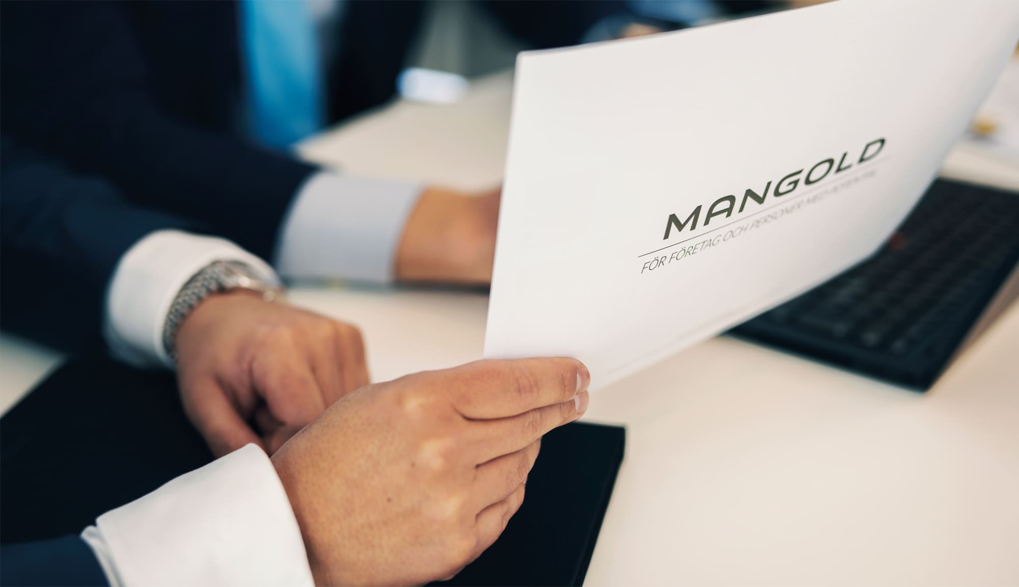 : Mangold har ägarintresse i flera bolag